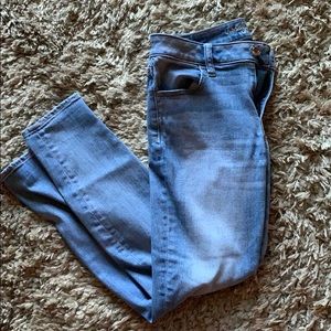 American Eagle Super Stretch Jeggings.